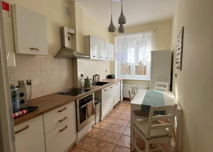 Jednoosobowy Przy Targach Poznanskich Nr 2, Lozko Dlugosci 190 Apartment *